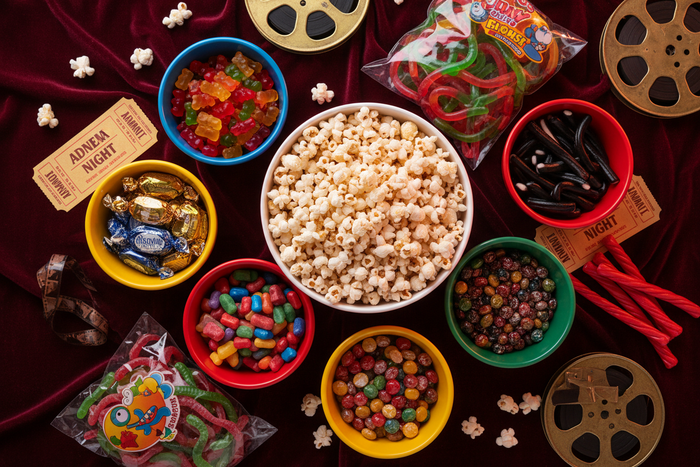 Bonbons pour soirée cinéma : quels assortiments choisir et quelles quantités prévoir ?